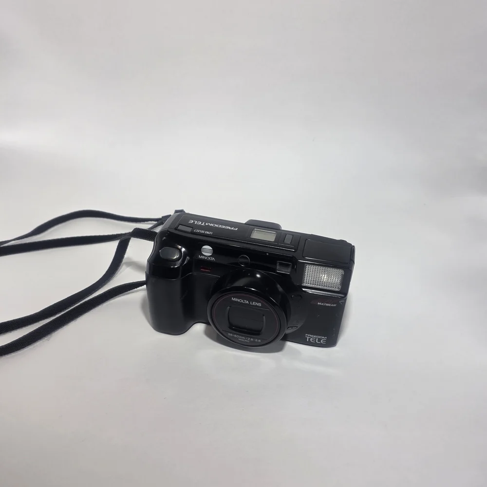 Minolta Freedom Tele 35mm Film Camera – 38–80mm Lens – Untested – As-Is